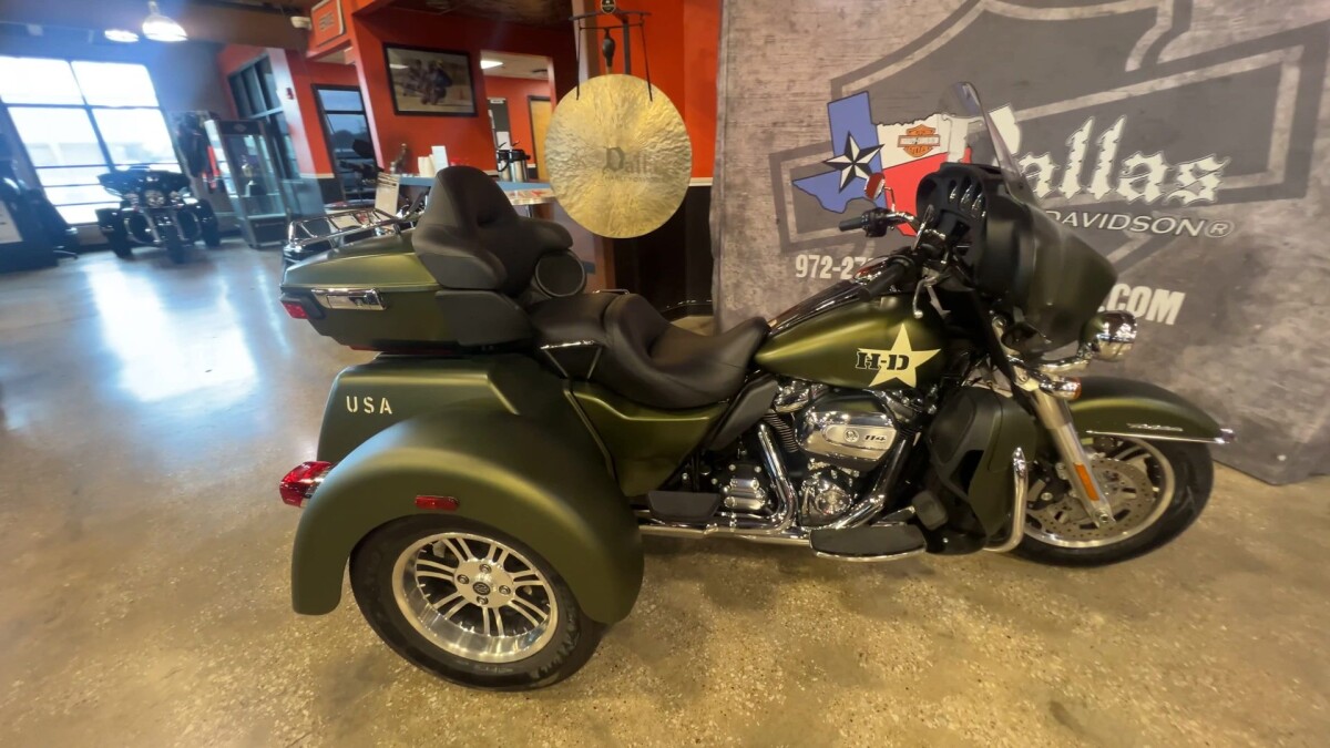 2022 Harley-Davidson Tri Glide Ultra FLHTCUTG - Photo 5
