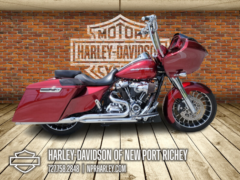 2017 Harley-Davidson® Road Glide® Special