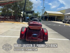 2016 Harley-Davidson® Tri Glide® Ultra thumb 2