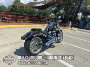 2021 Harley-Davidson<sup>®</sup> Fat Boy® 114 thumb 3