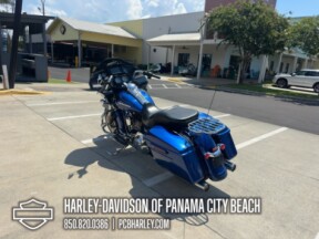 2015 Harley-Davidson® Road Glide® Special thumb 1
