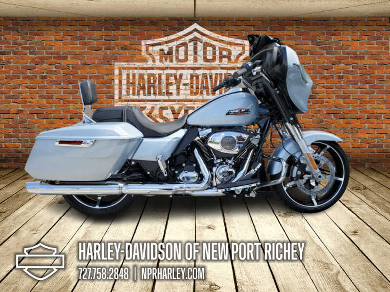 2025 Harley-Davidson<sup>®</sup> Street Glide®