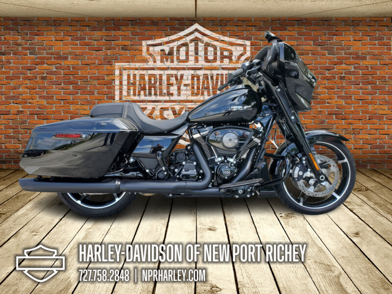2025 Harley-Davidson<sup>®</sup> Street Glide®