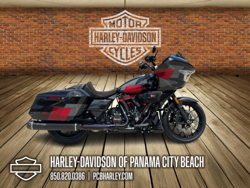 2025 Harley-Davidson<sup>®</sup> CVO™ Road Glide® ST