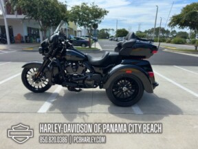 2025 Harley-Davidson® Tri Glide® Ultra thumb 0