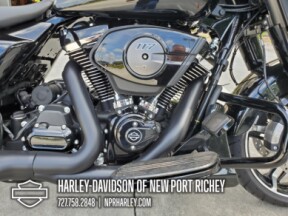 2025 Harley-Davidson<sup>®</sup> Street Glide® thumb 0