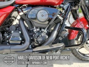 2025 Harley-Davidson<sup>®</sup> Street Glide® thumb 0