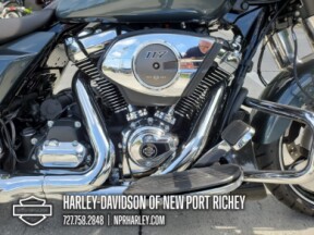 2025 Harley-Davidson<sup>®</sup> Street Glide® thumb 0