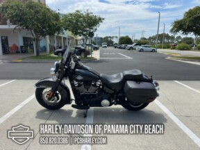 2025 Harley-Davidson<sup>®</sup> Heritage Classic thumb 0