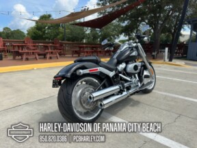 2025 Harley-Davidson® Fat Boy® thumb 3