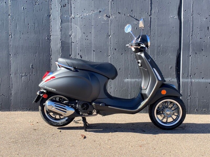 2023 Vespa Primavera 150 S