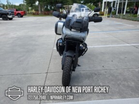 2024 Harley-Davidson<sup>®</sup> Pan America™ 1250 Special thumb 3