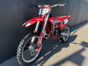 2023 GasGas MC 125 thumb 0