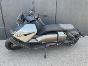 2023 BMW Motorrad CE 04 thumb 1