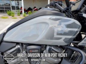 2024 Harley-Davidson<sup>®</sup> Pan America™ 1250 Special thumb 1