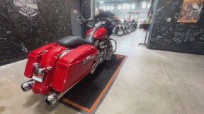 FLTRX 2023 Road Glide® thumb 1