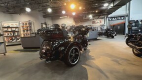 FLHTCUTGSE 2022 CVO™ Tri Glide® thumb 1