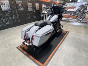FLTRX 2025 Road Glide® thumb 0