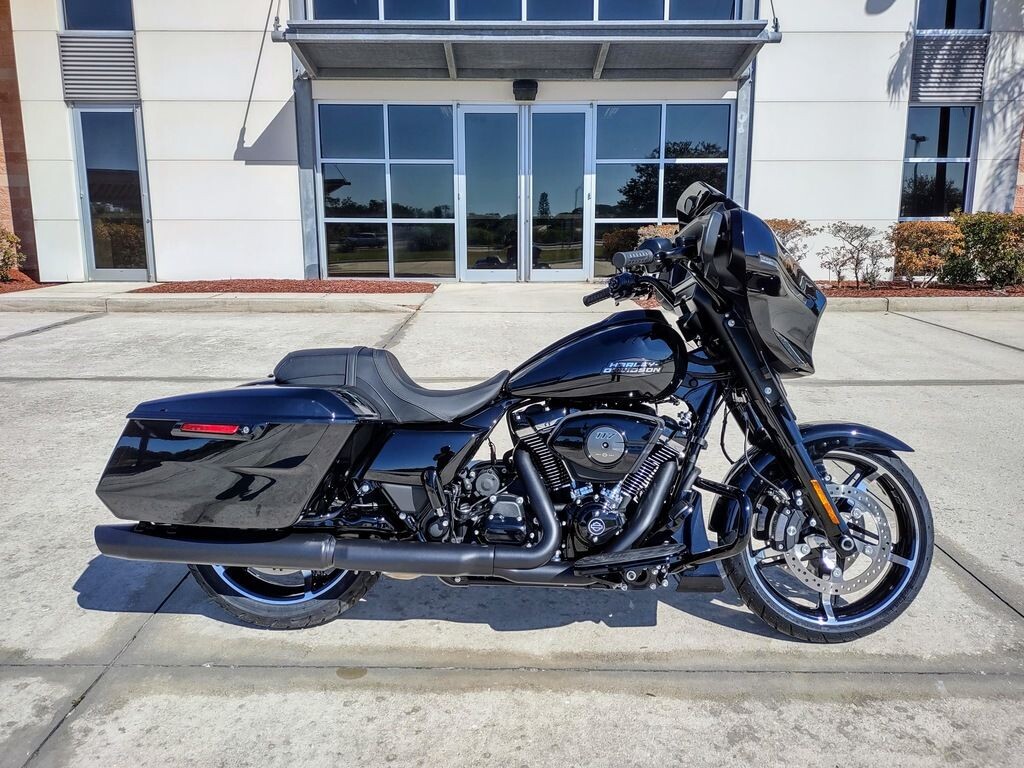 Street Glide - Photo 2