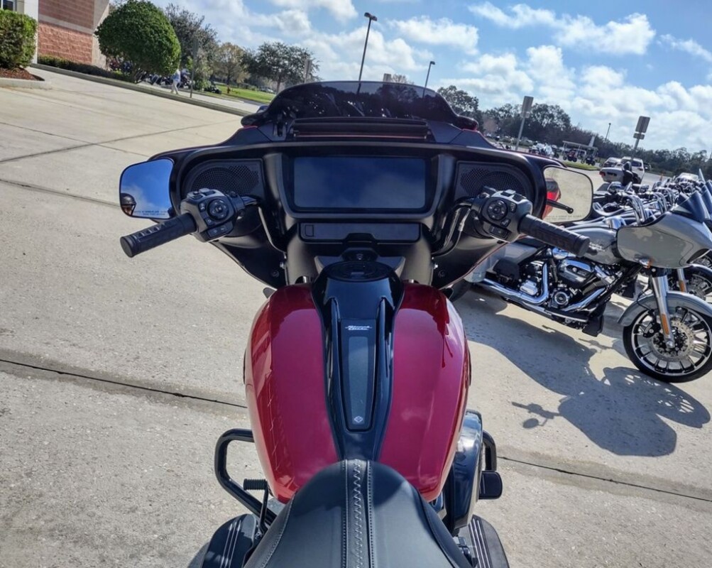 Street Glide - Photo 6