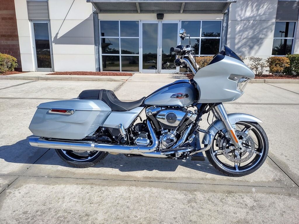 Road Glide - Photo 2