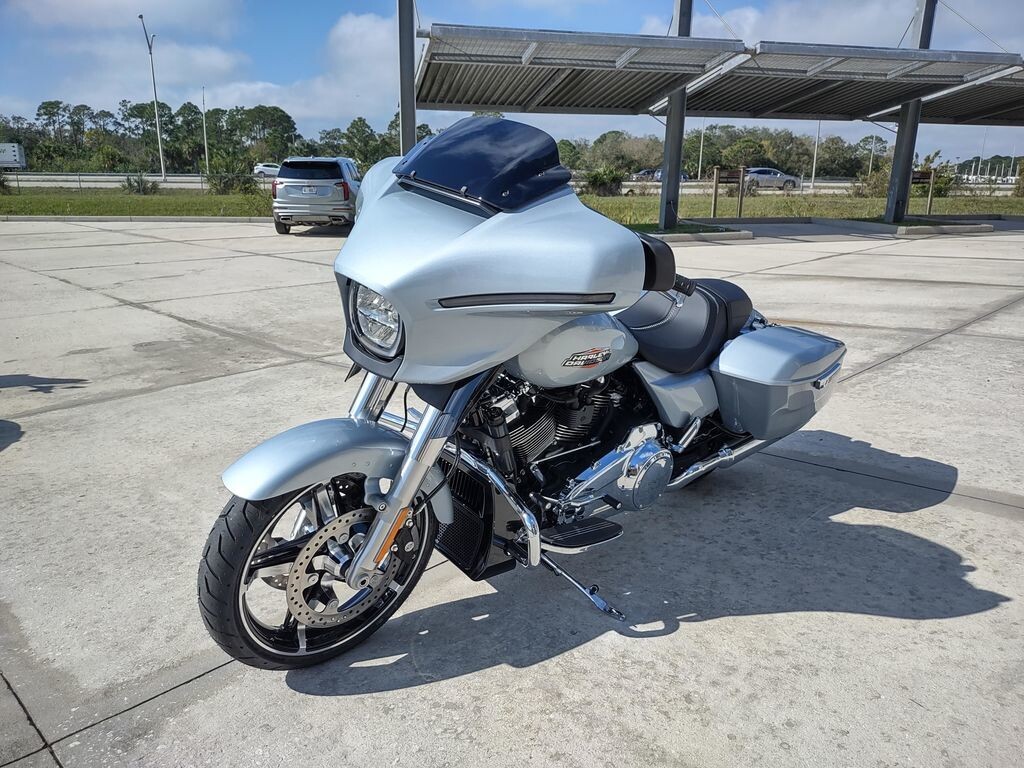 Street Glide - Photo 8