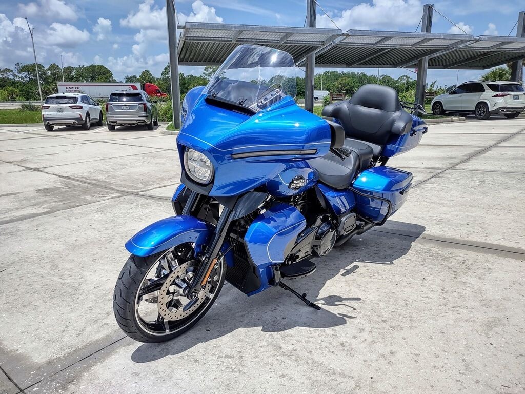 Street Glide Ultra - Photo 9