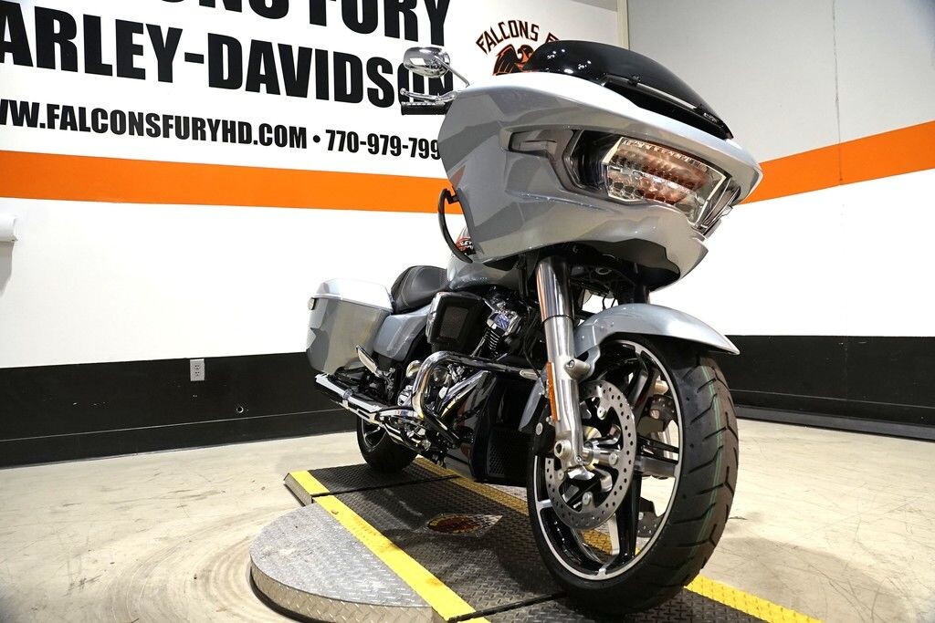 FLTRX 2025 Road Glide - Photo 7