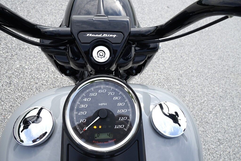 FLHRXS 2025 Road King Special - Photo 8