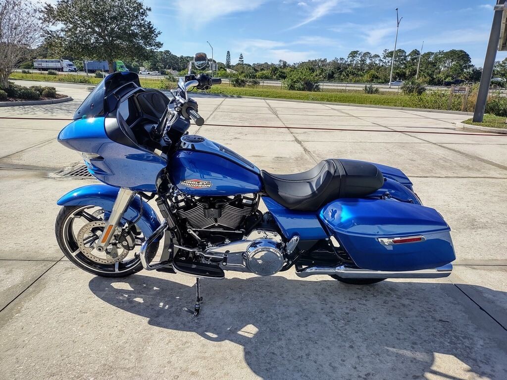 Road Glide - Photo 8