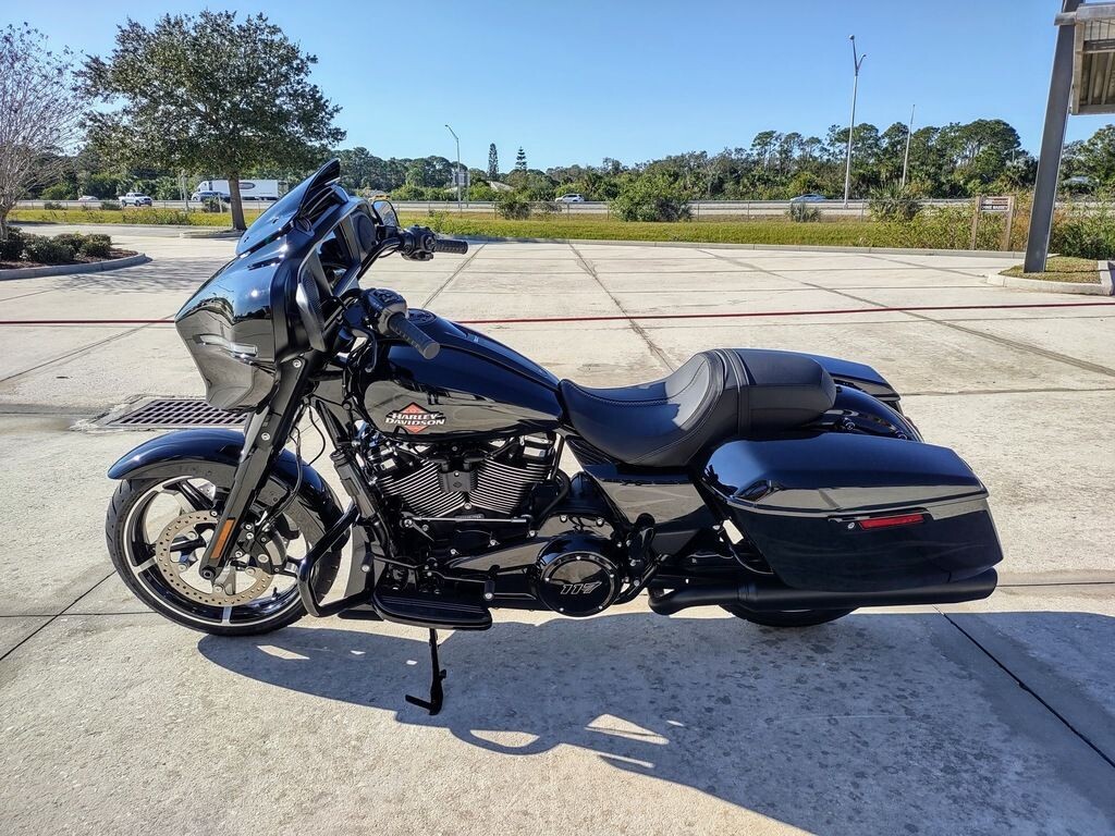 Street Glide - Photo 8