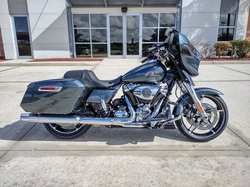 Street Glide - Photo 2