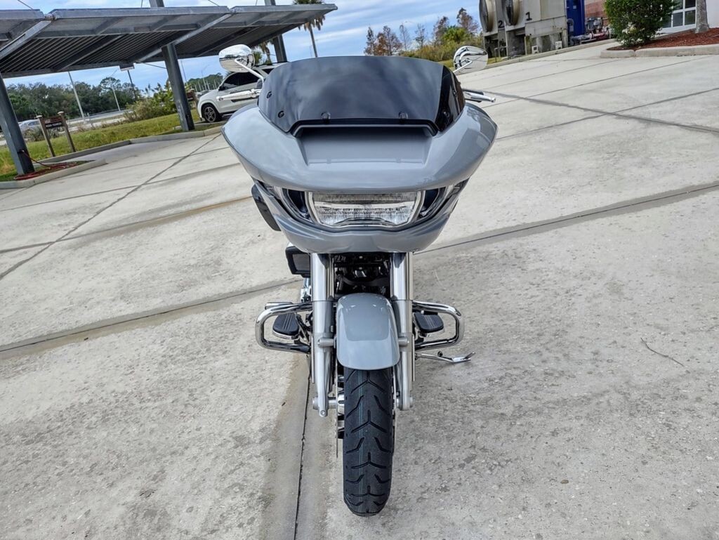 Road Glide - Photo 10