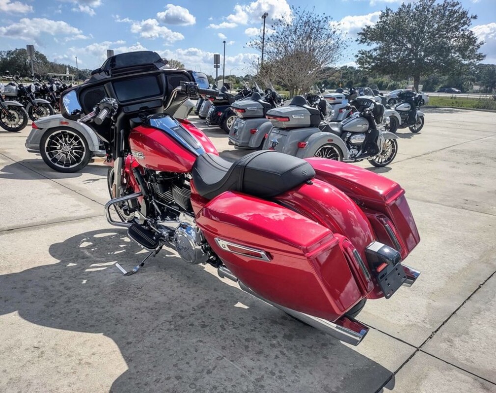 Street Glide - Photo 7