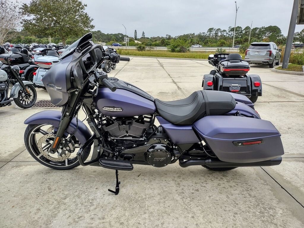 Street Glide - Photo 8
