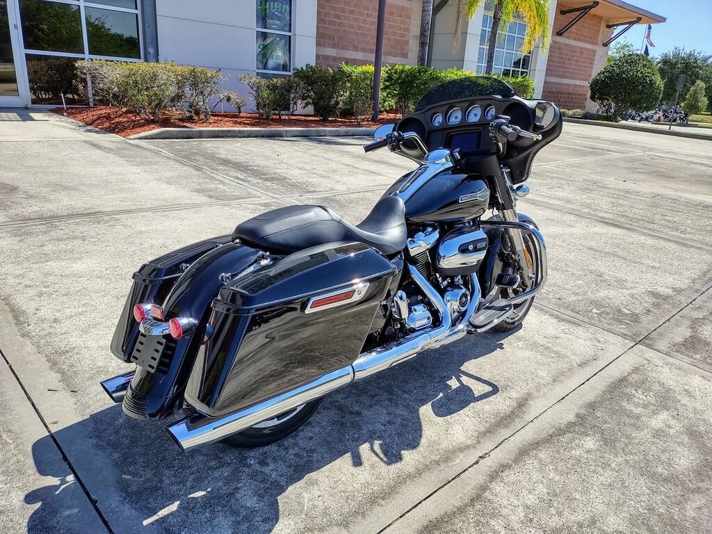 Street Glide - Photo 3