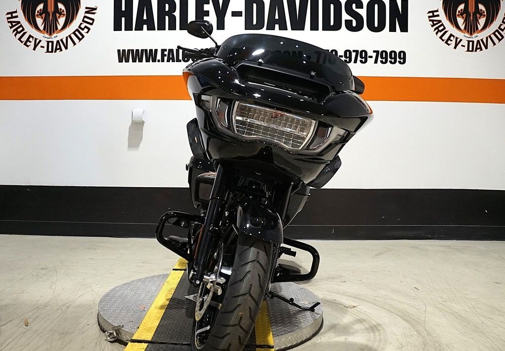 FLTRX 2025 Road Glide - Photo 9