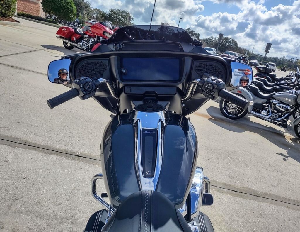 Street Glide - Photo 6