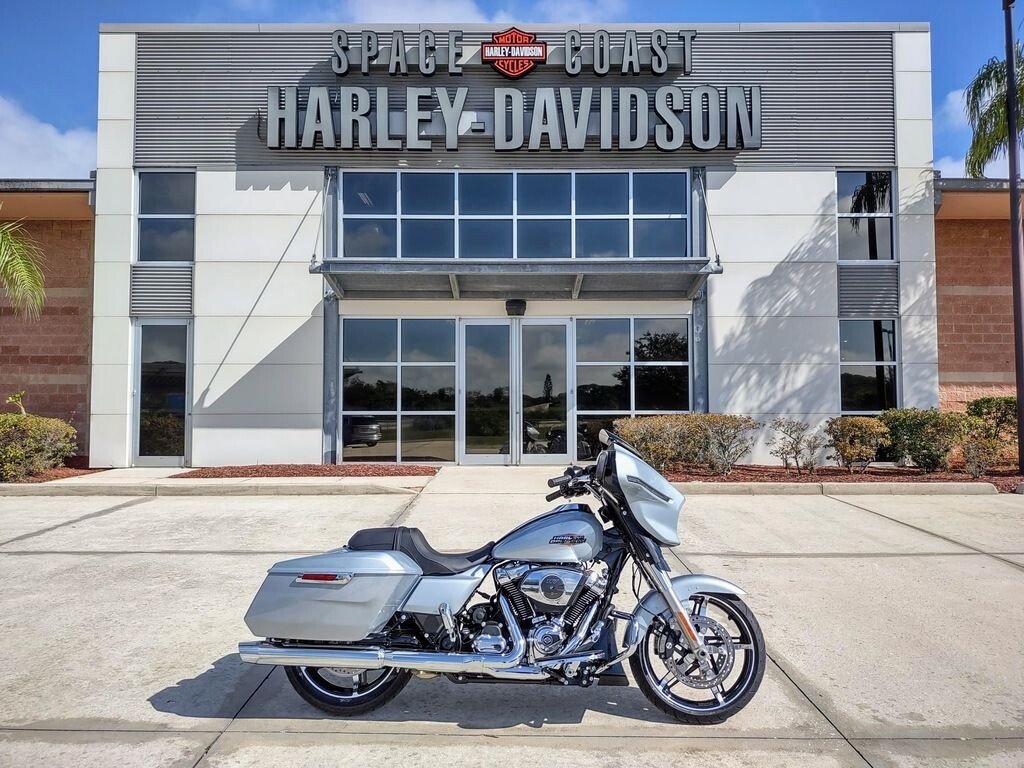 Street Glide - Photo 10