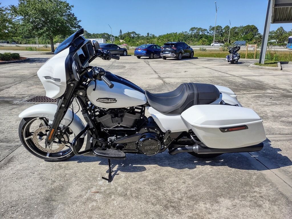 Street Glide - Photo 6