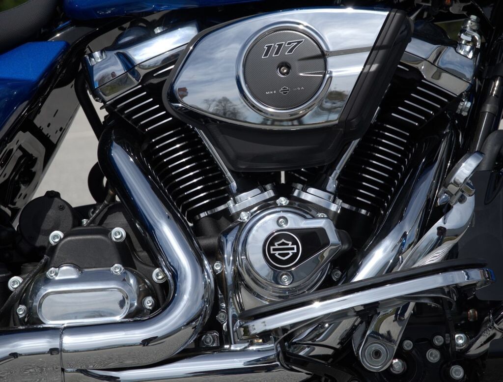 FLTRX 2025 Road Glide - Photo 9