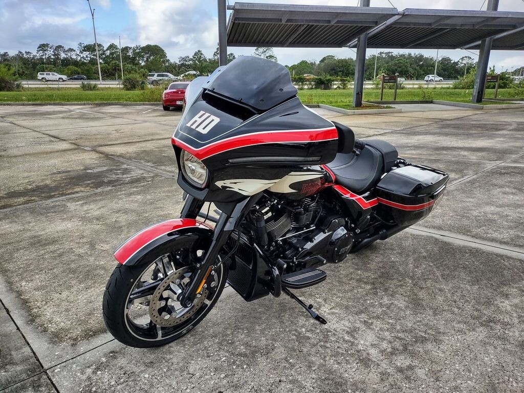 Street Glide - Photo 9