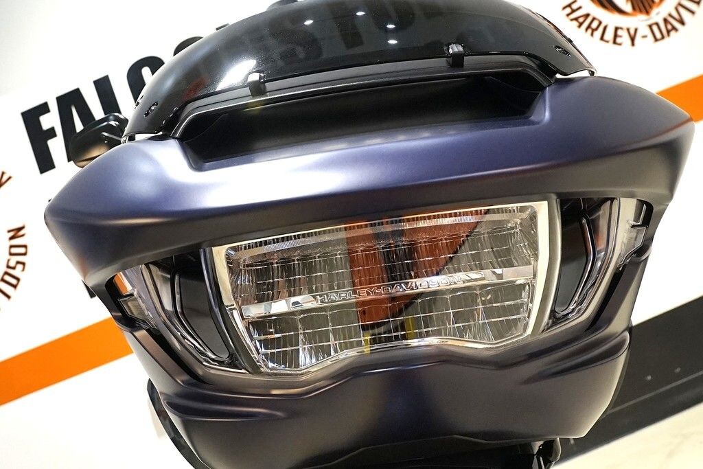 FLTRX 2025 Road Glide - Photo 10