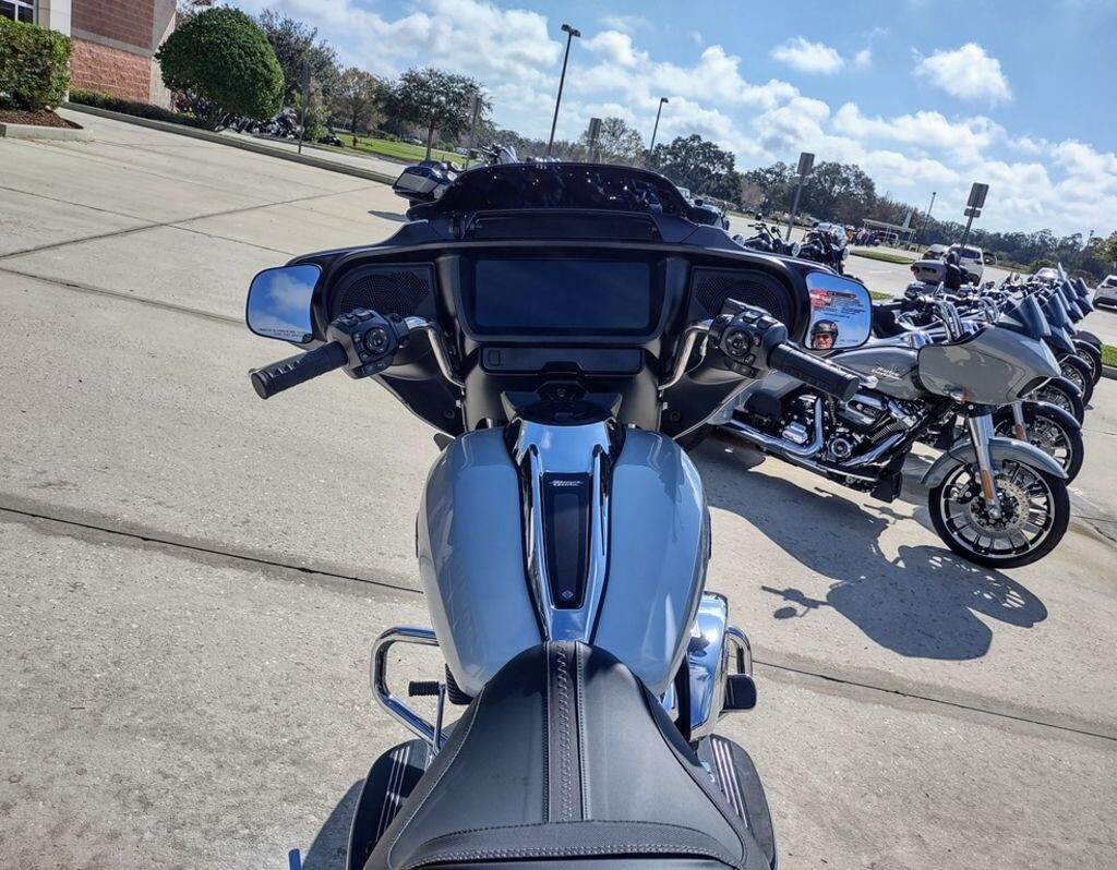 Street Glide - Photo 5