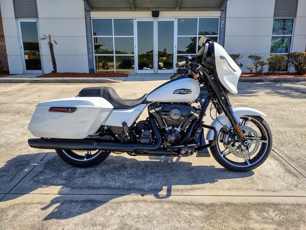 Street Glide - Photo 2