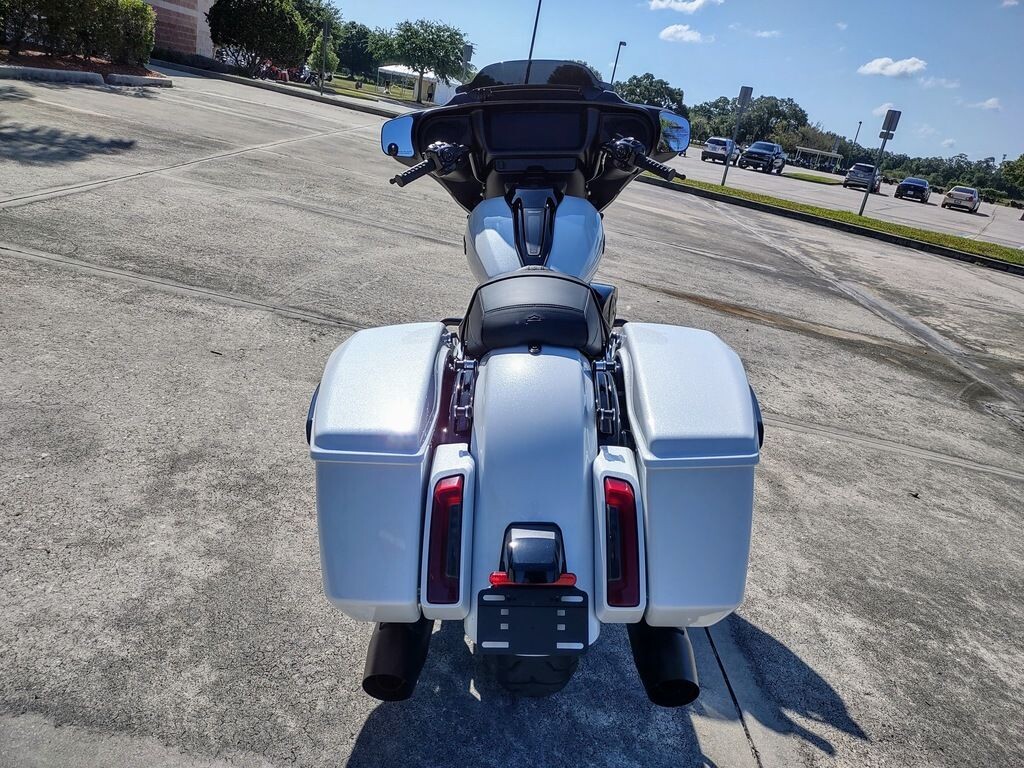 Street Glide - Photo 4