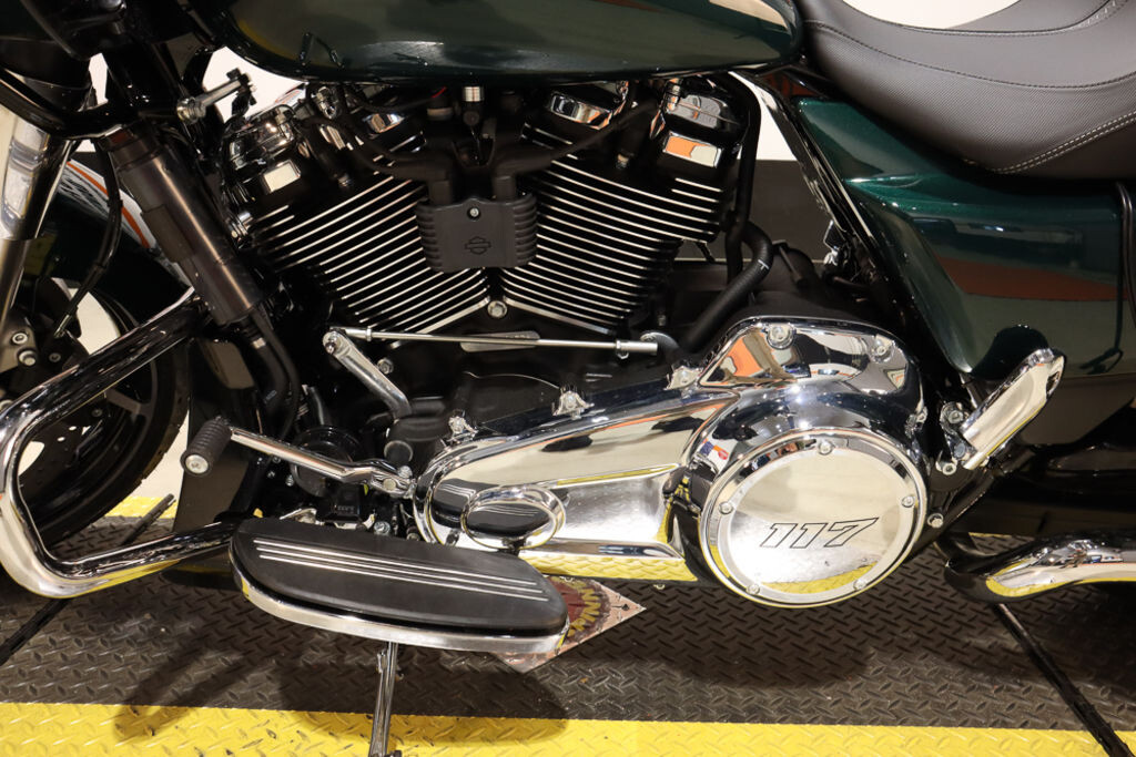 FLTRX 2024 Road Glide - Photo 6