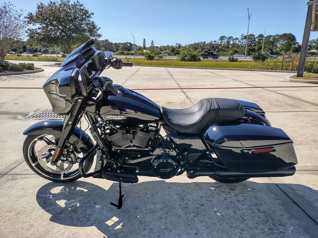 Street Glide - Photo 8