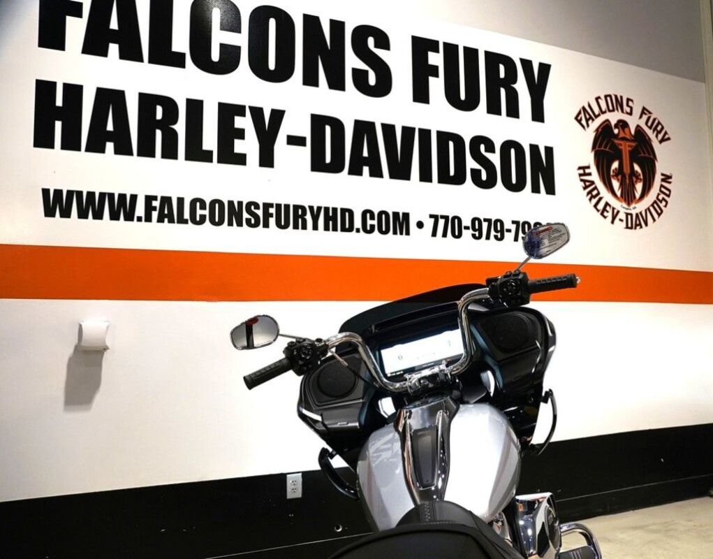FLTRX 2025 Road Glide - Photo 9