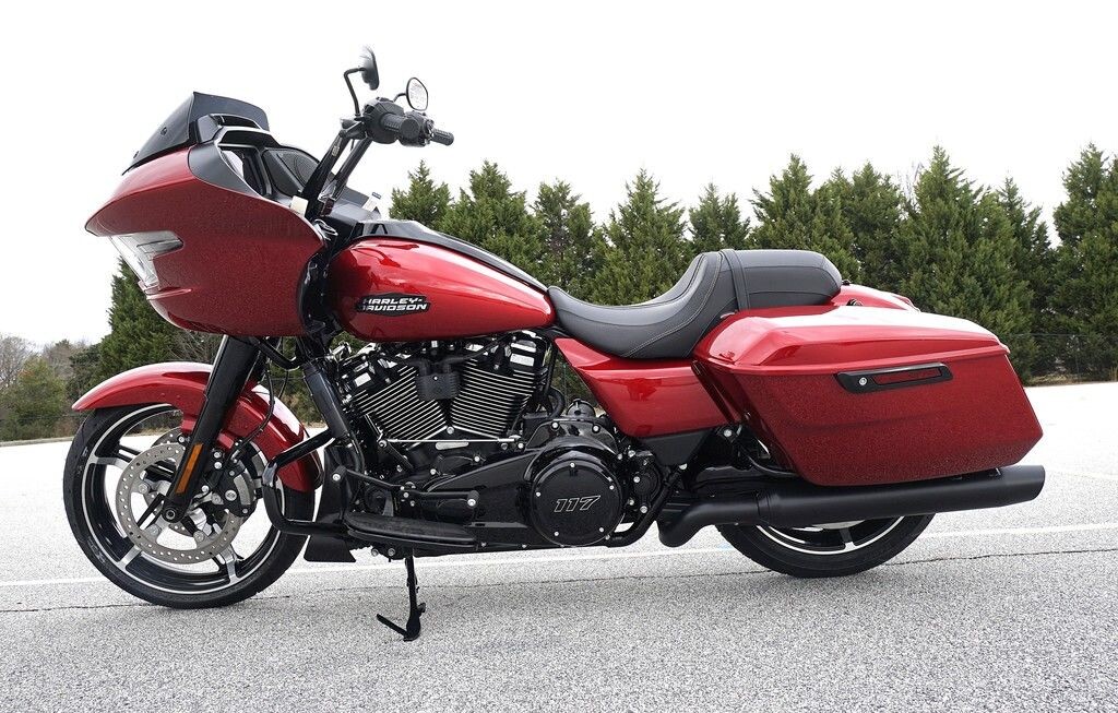 FLTRX 2025 Road Glide - Photo 7